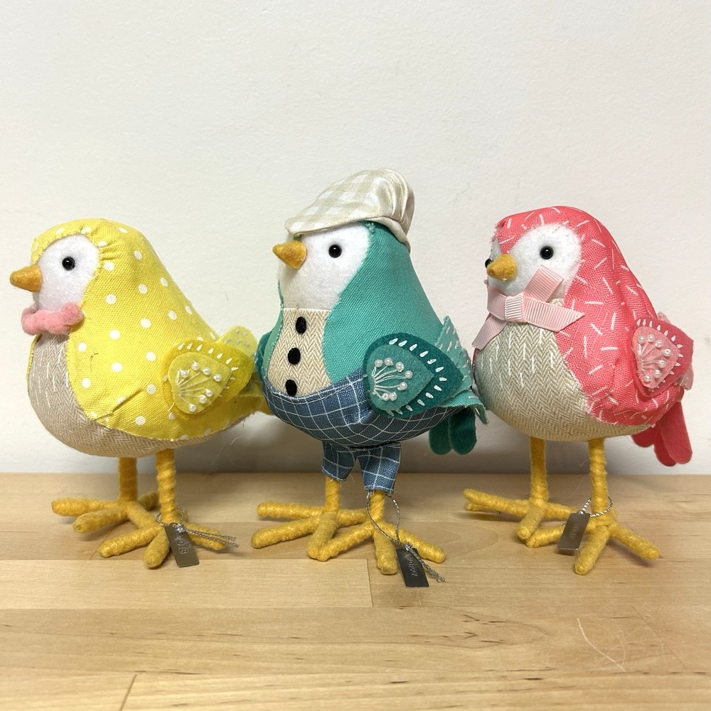 Spritz Featherly Friends Set of 3 Daisy Poppy Tulip 2018 Target Easter Birds